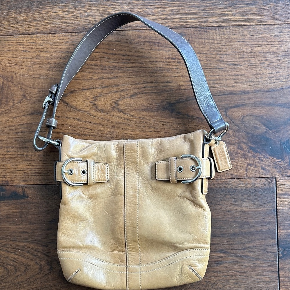 Coach Tan Leather Shoulder Bag